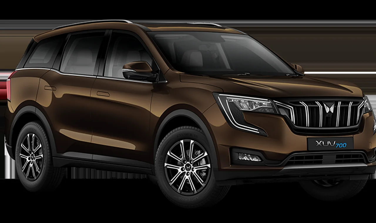 Mahindra XUV700 burnt sienna image